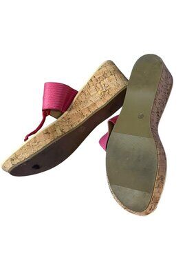 Liz Claiborne “Lively” Pink Textured Sandals – Women’s Size 9.5